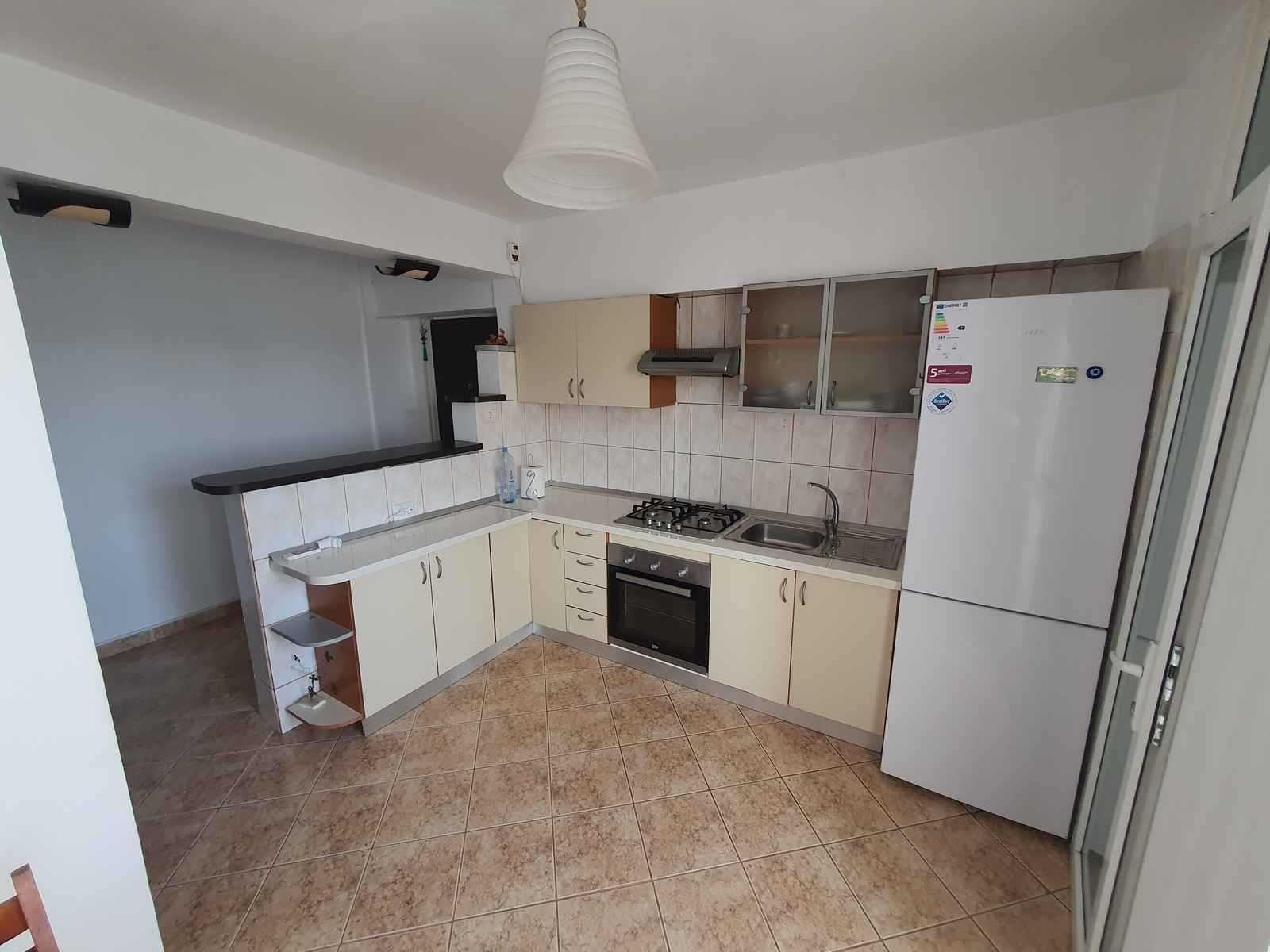 Inchiriez Apartament 4 Camere decomandat Militari Uverturii 91 mp, 2 balcoane Et. 8 - imagine 1