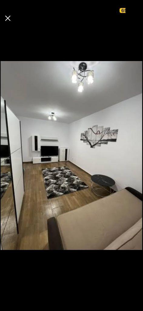 Închiriez apartament militari resident decomandat cu doua camere - imagine 1