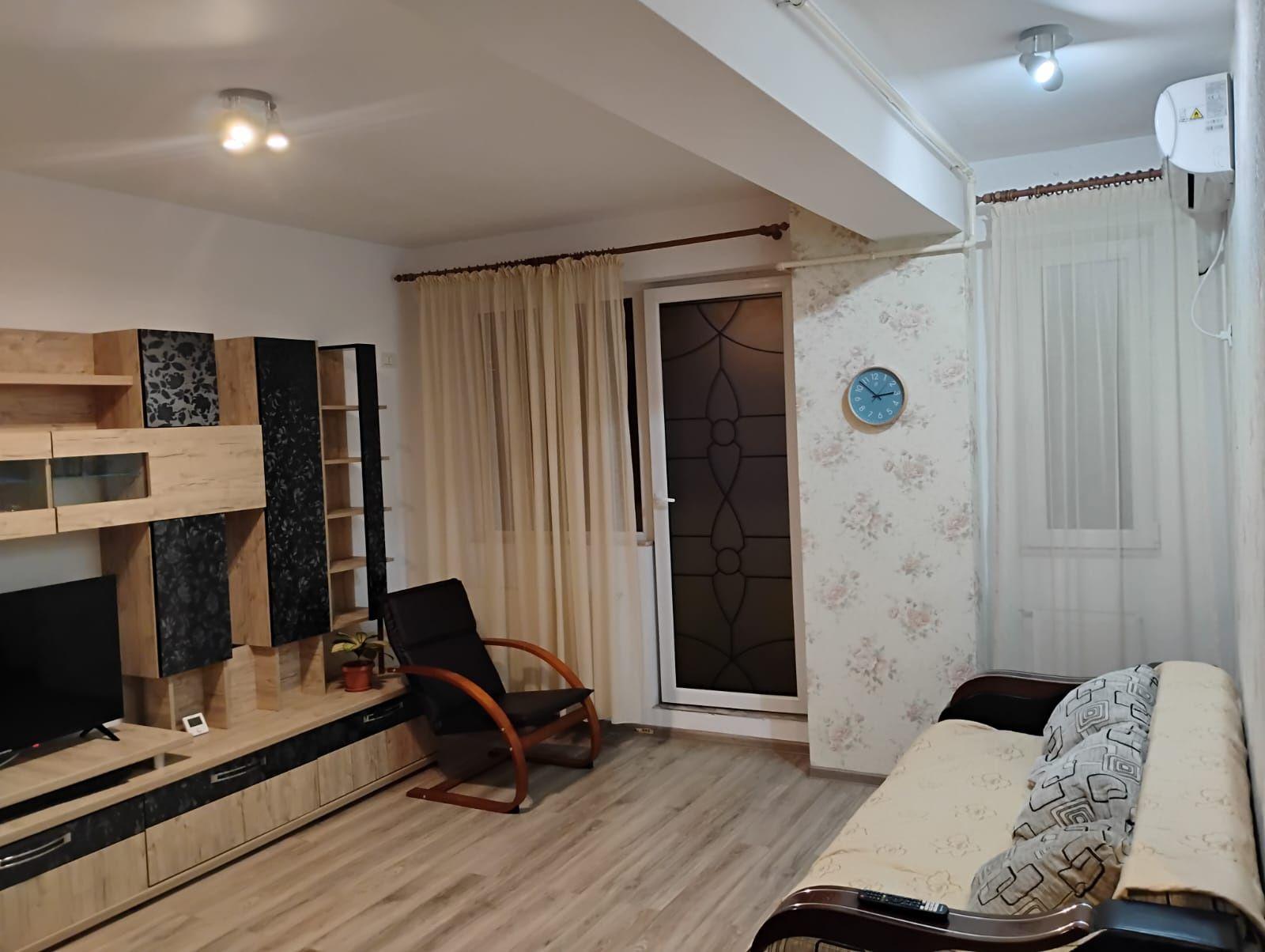 Inchiriez apartament Militari Residence - imagine 1