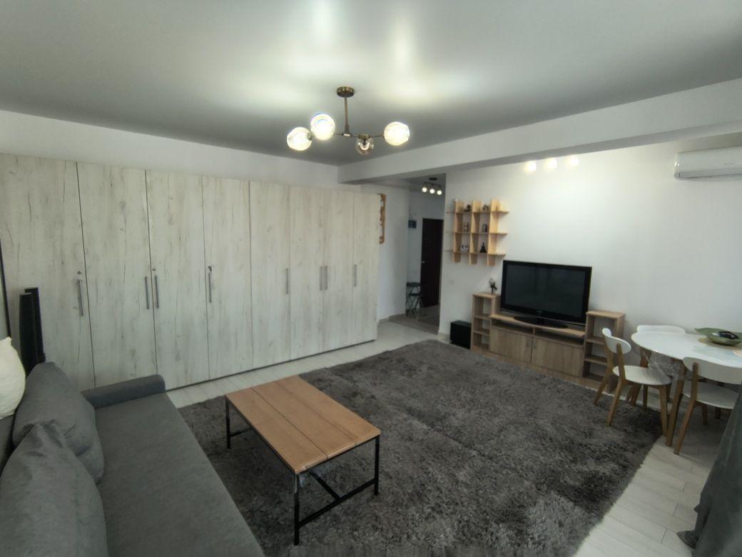 Direct proprietar 3 camere de închiriat