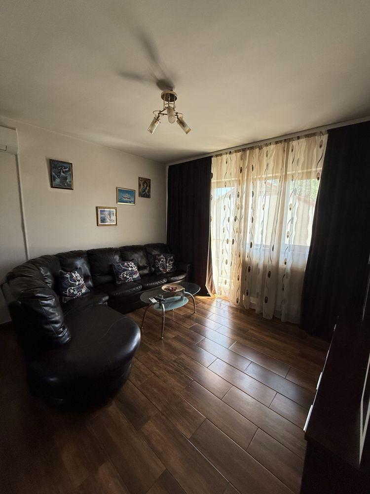 Inchiriez apartament 3 camere in Otopeni - imagine 1