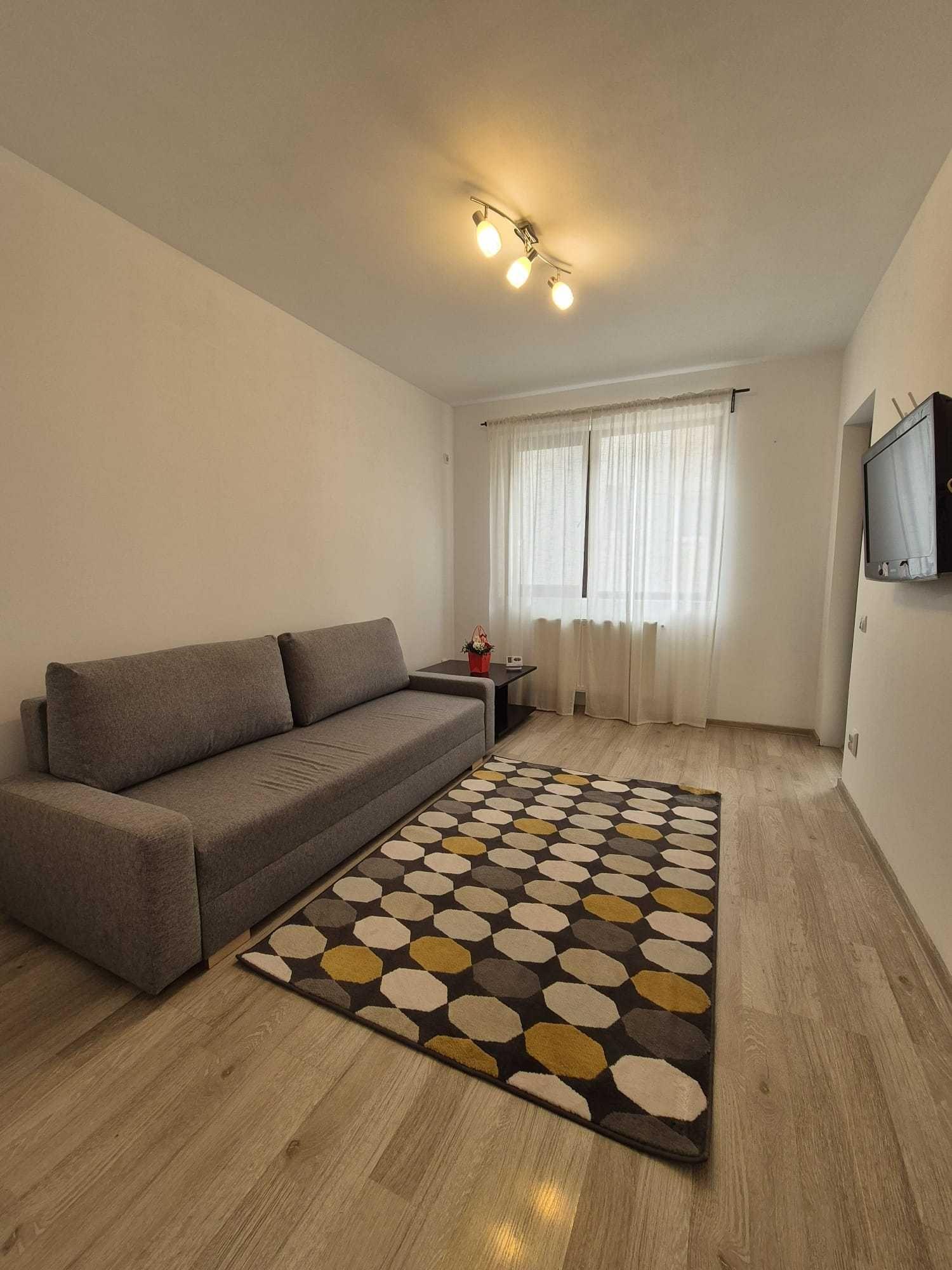 Propietar vand garsoniera cu parcare langa complex la Strada, str. Oituz 71