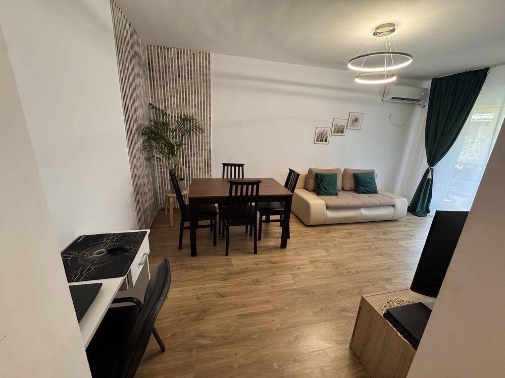Vand ap 2 camere, 58 m2, parcare inclusa in propietate