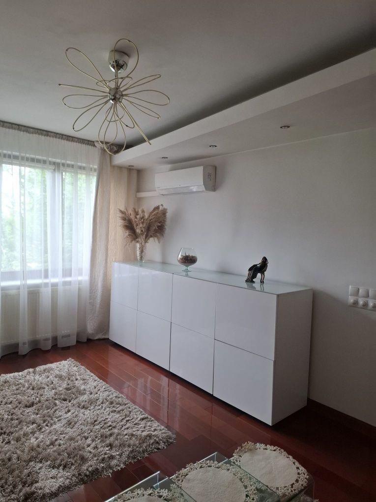 Vand apartament 2 camere