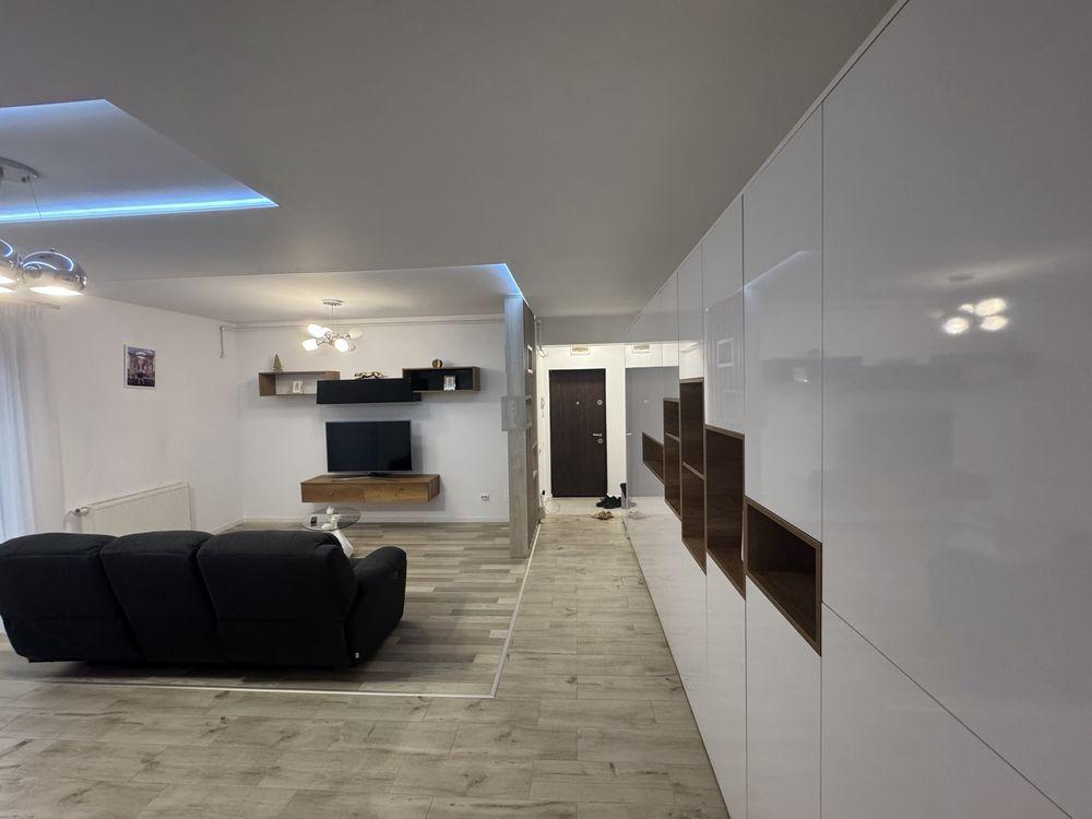 Apartament 3 camere - de inchiriat