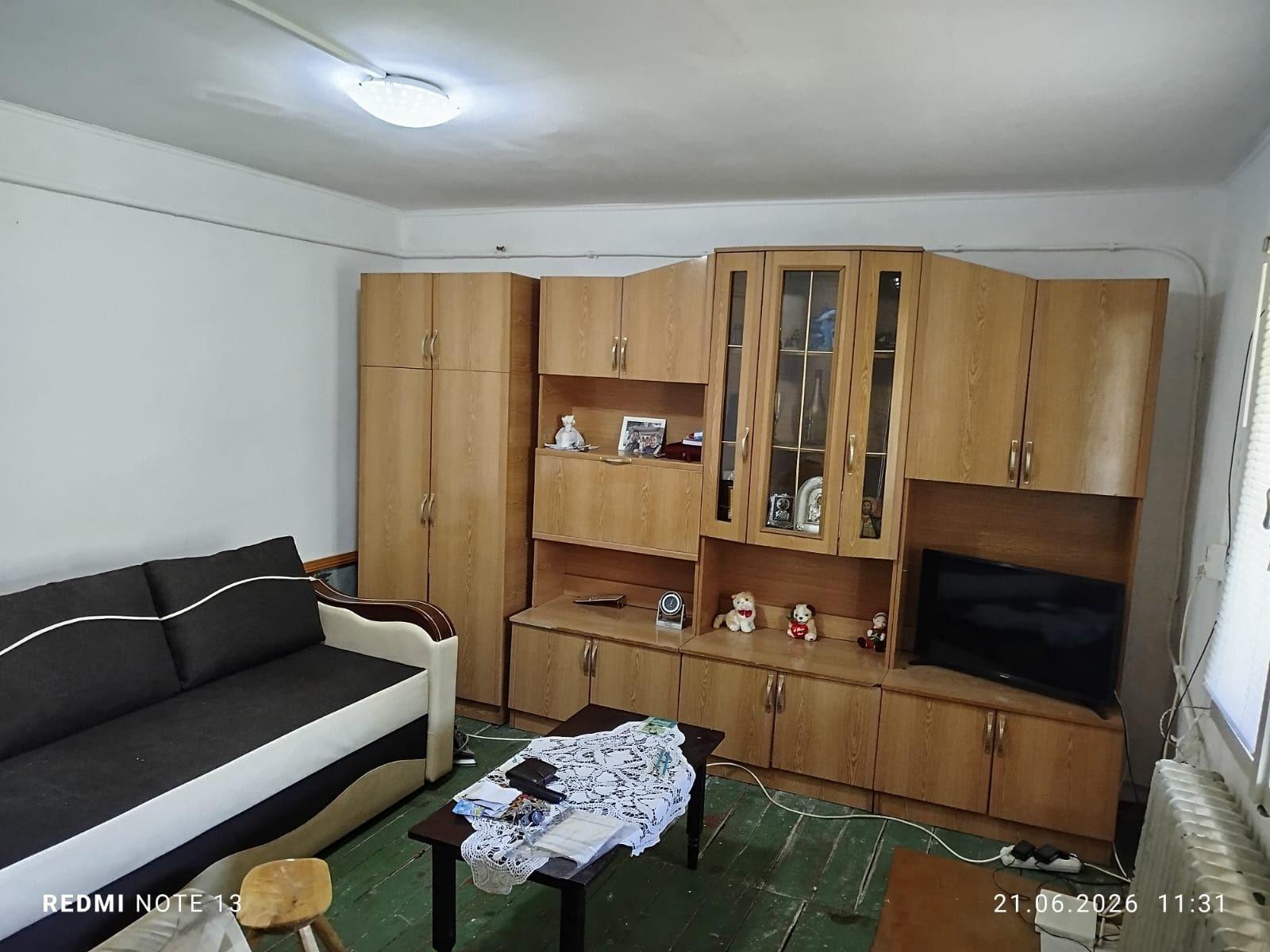 Casă cu 2 camere si curte | 152 mp, garaj inclus - lângă Lunca Argeșului și Universitate | Pitești - imagine 1
