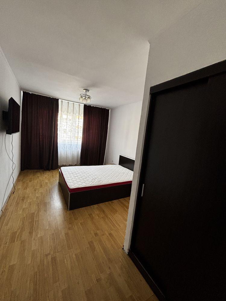 Inchiriez apartament 2 camere, in Ostroveni - imagine 1