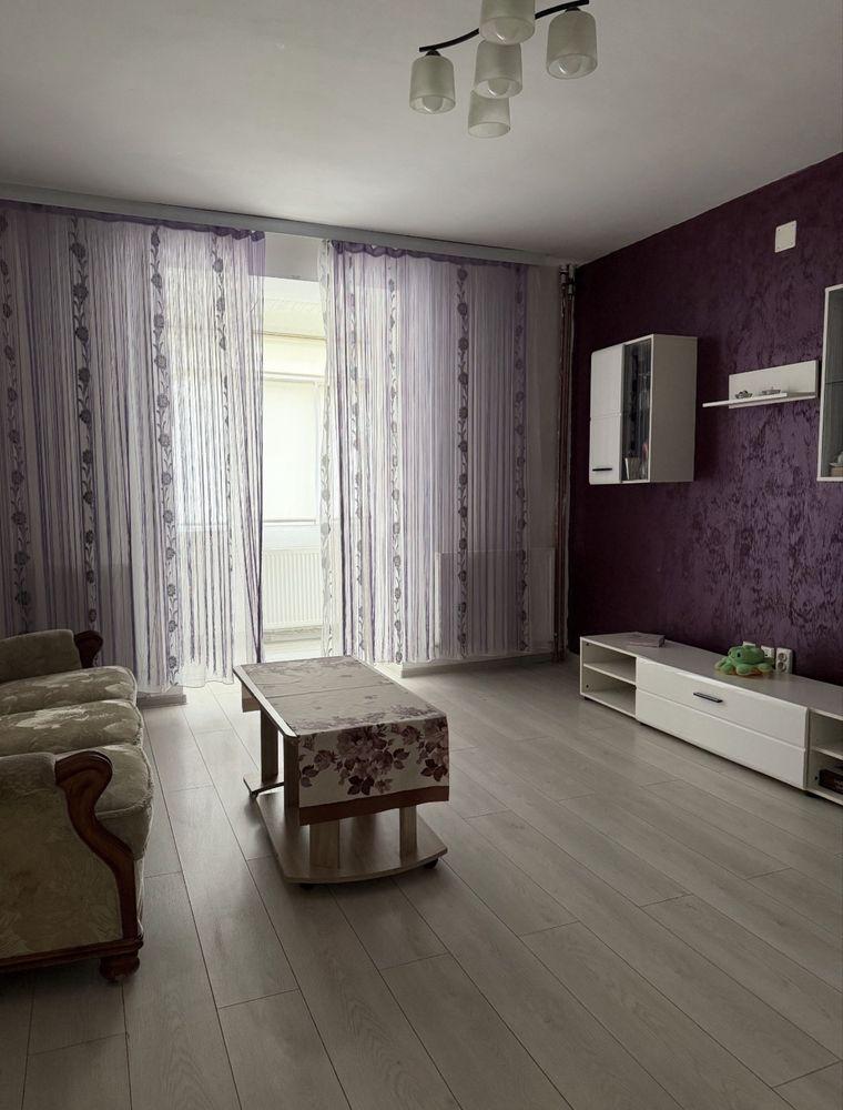 Vand apartament 3 camere central - imagine 1