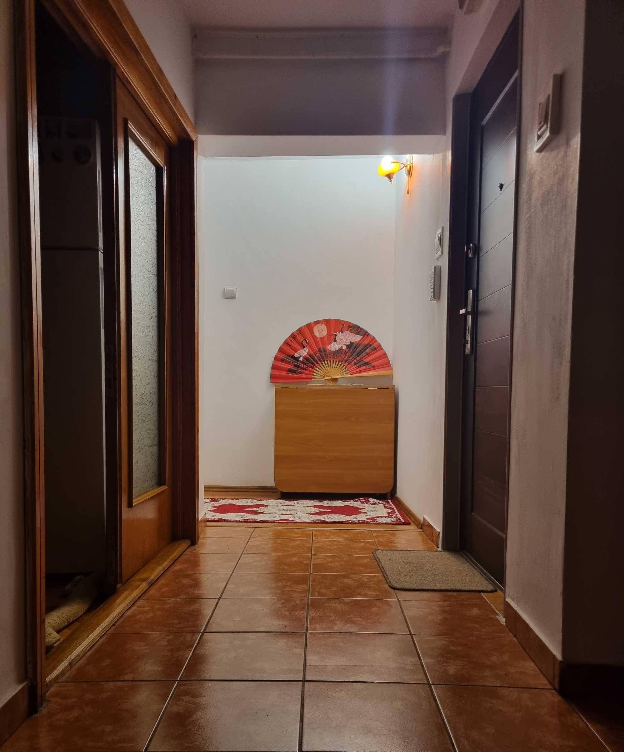 PF, Apartament 3 camere, Balcon, Acces Parcare, Zona Nord (langa Energetic) - imagine 1