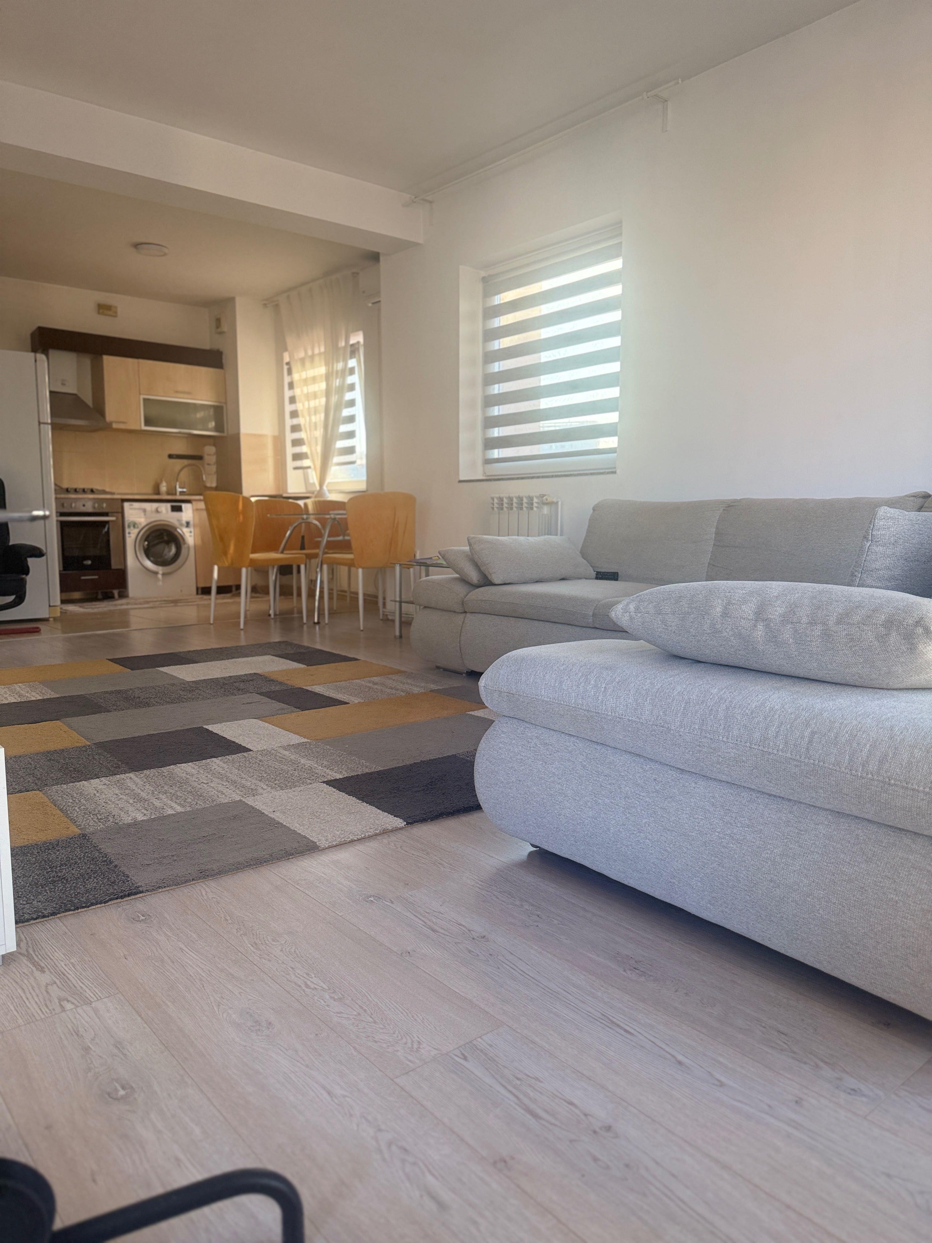 Apartament 3 camere Green Park - imagine 1