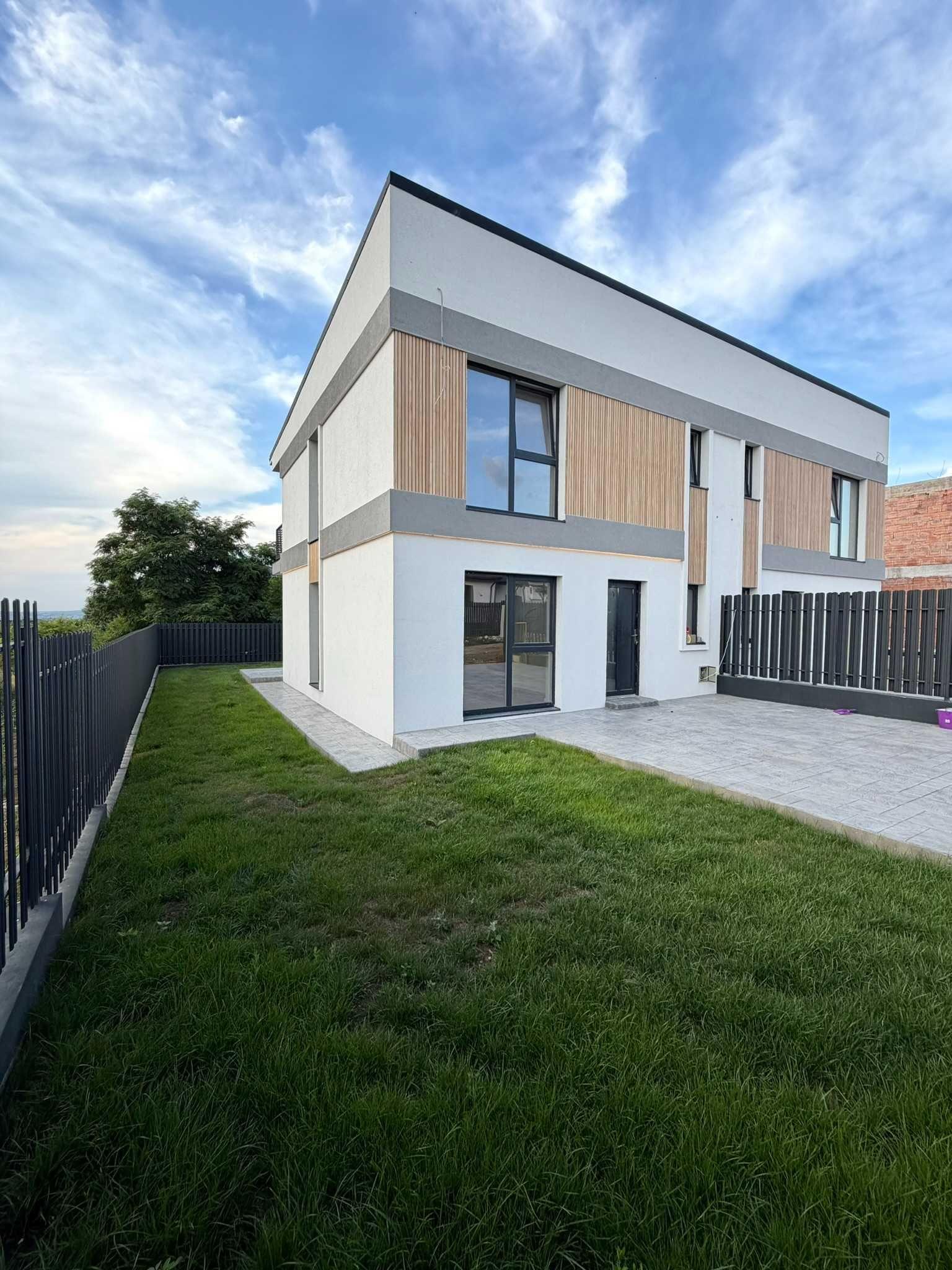 PF ! Casa 4 camere 110mp 2 bai Bucium- Hanul 3 Sarmale - imagine 1
