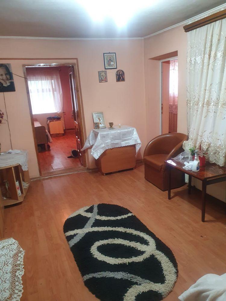 Casă de vânzare – 3 camere | Galata, Str. Cicoarei, Iași | 120.000 € negociabil - imagine 1