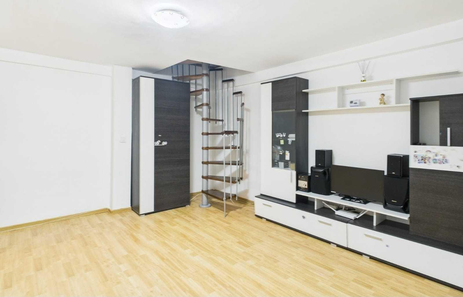 apartament cu 1 camera +pod , zona Dambovita - imagine 1