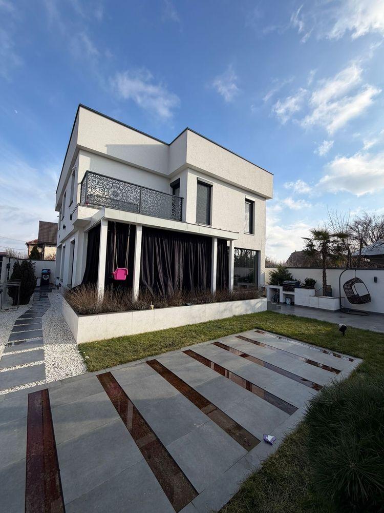 De vinzare vila spatioasa in Arad cartier Bujac suprafata utila 250 mp an costructie 2024