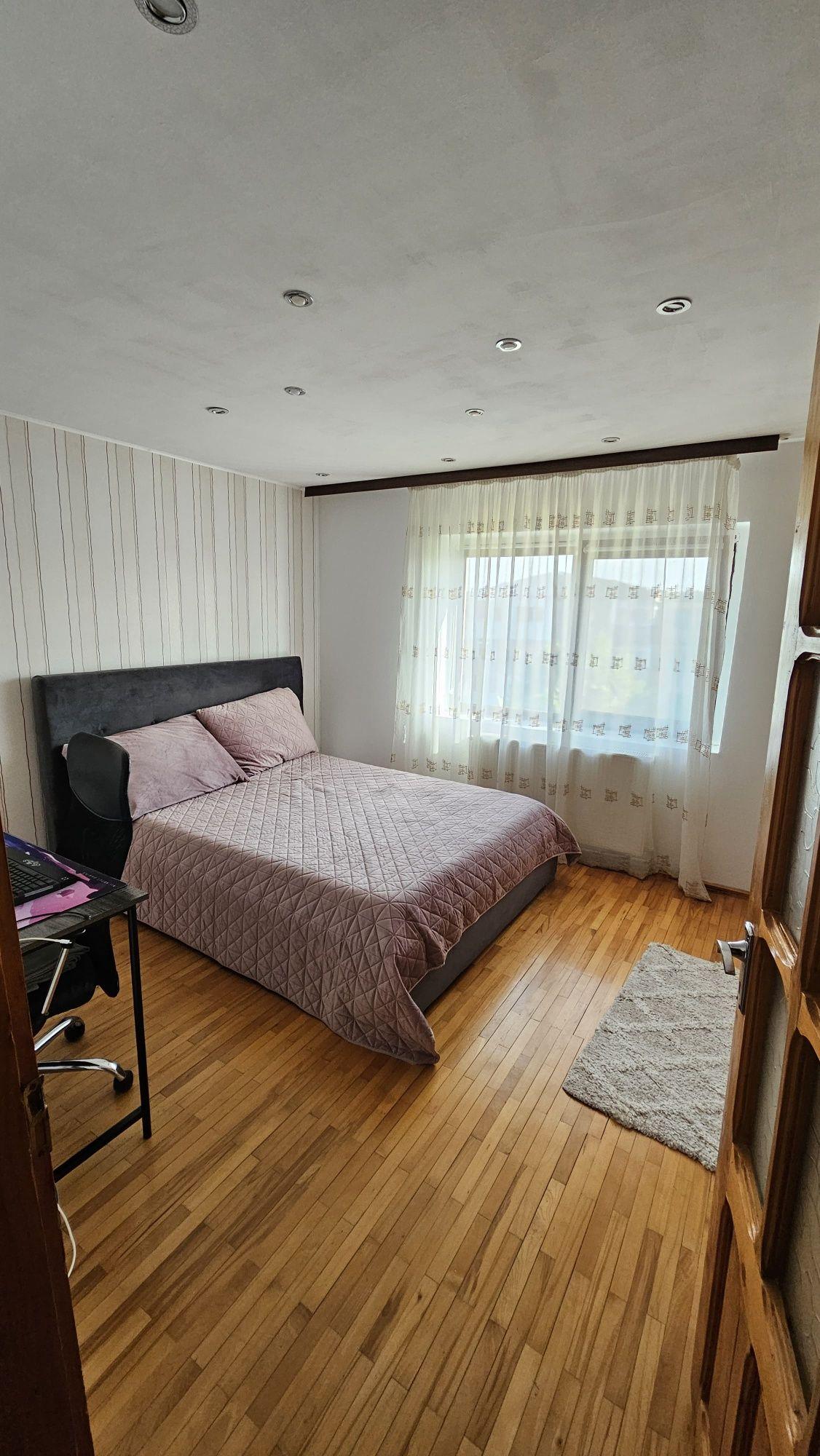 Vand apartament decomandat 63 mp Dorobanti 2