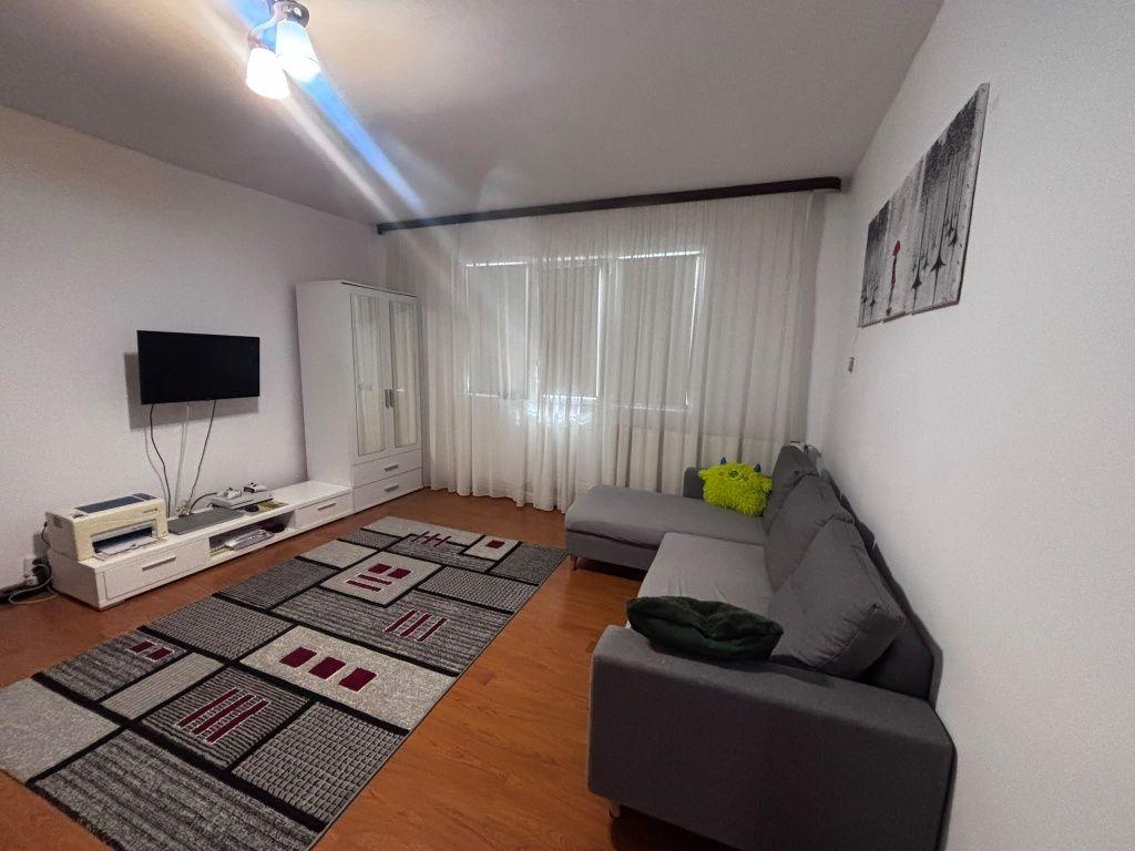 Apartament 2 camere de închiriat – Zona Micro 3 (Lângă Școala 11, Kaufland, Carrefour) - imagine 1