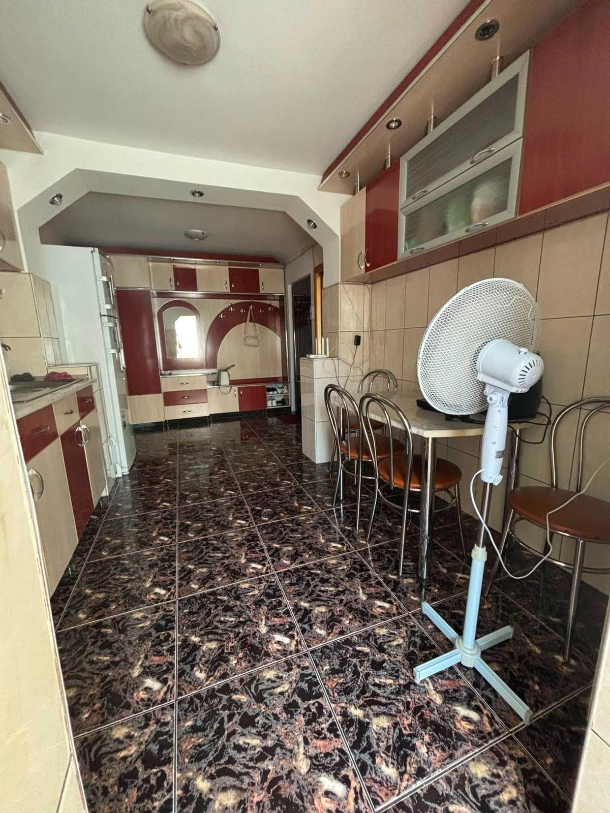 Inchiriere apartament zona ultra centrala Botosani