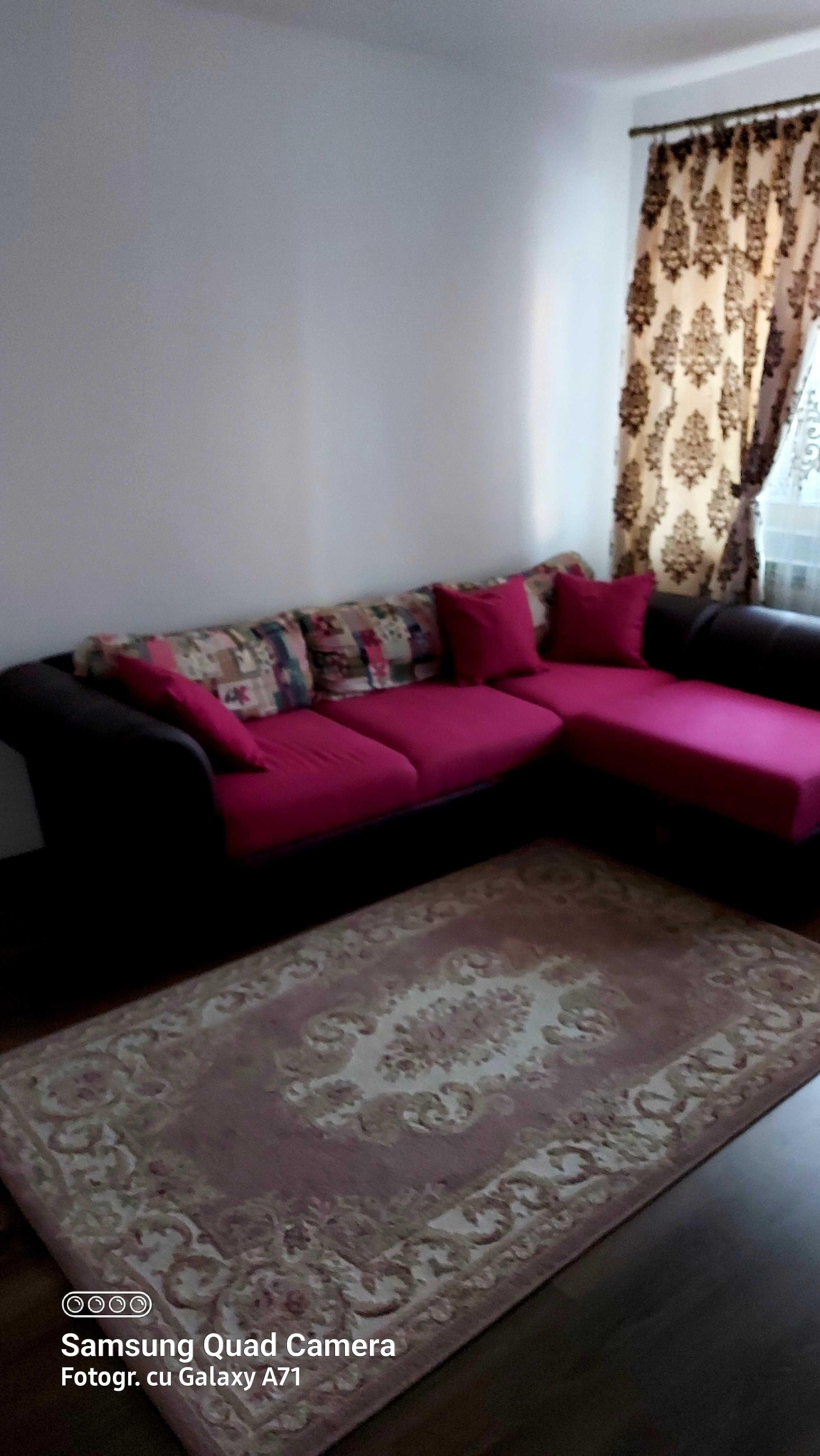 Apartament cu 3 camere, mobilat și utilat
