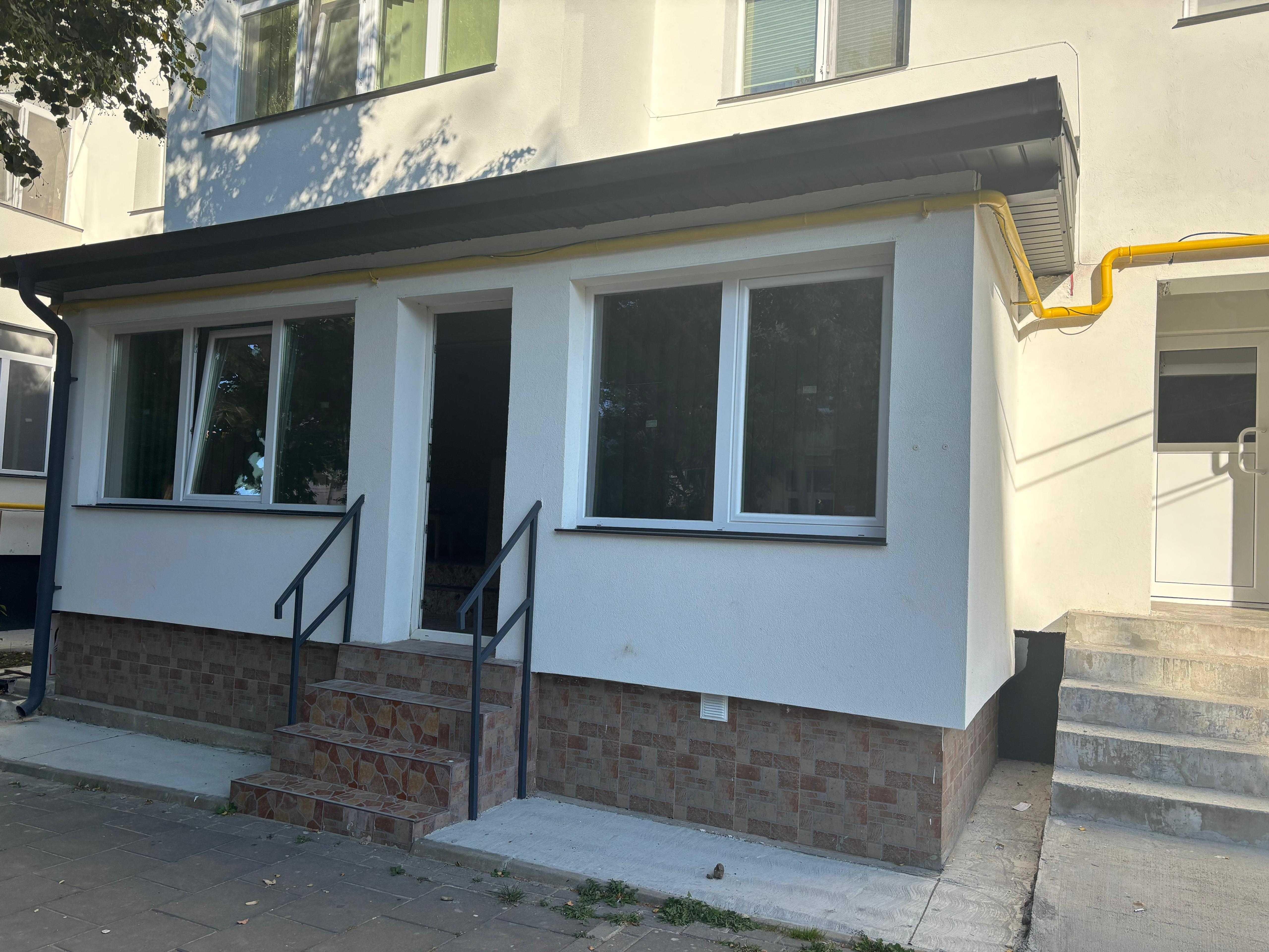 Apartament 3 camere de inchiriat pentru locuit si activitati economice