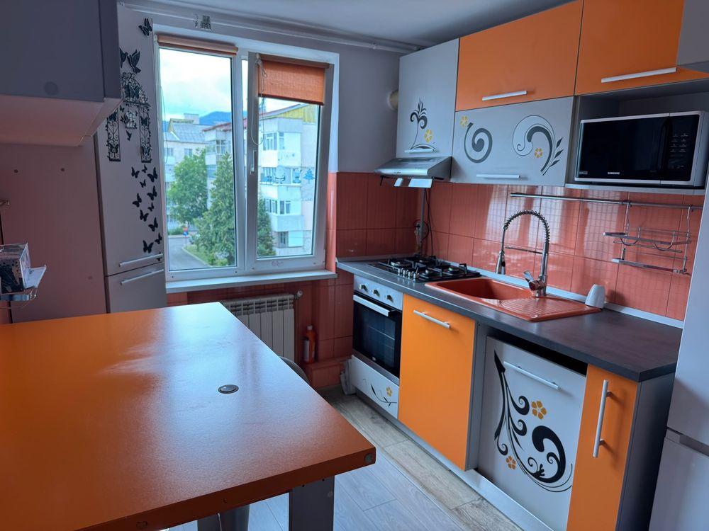 Vand apartament 2 camere Precista  langa Mall - imagine 1