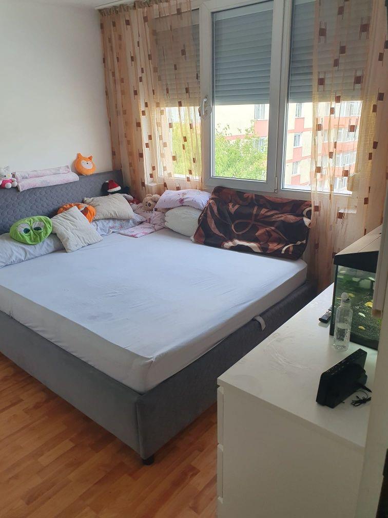 Ap 3 cam,balcon,60mp,renovat,balcon,centrala,AC,semimobilat