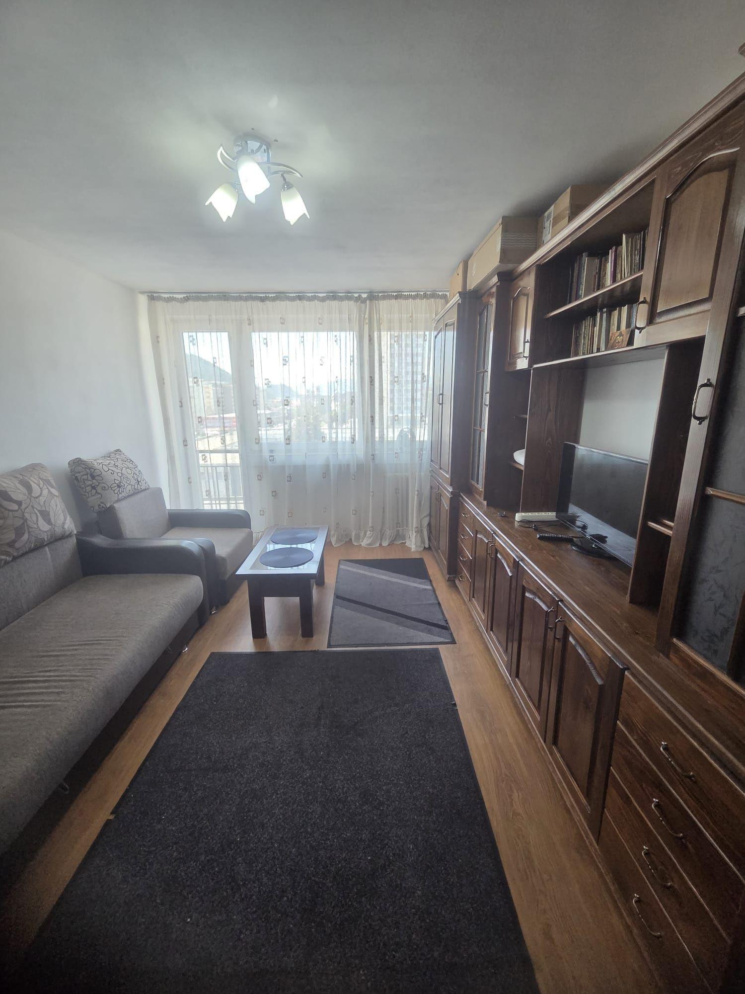 Garsoniera  de inchiriat in Piatra Neamt in blocul Turn de la Unic - imagine 1