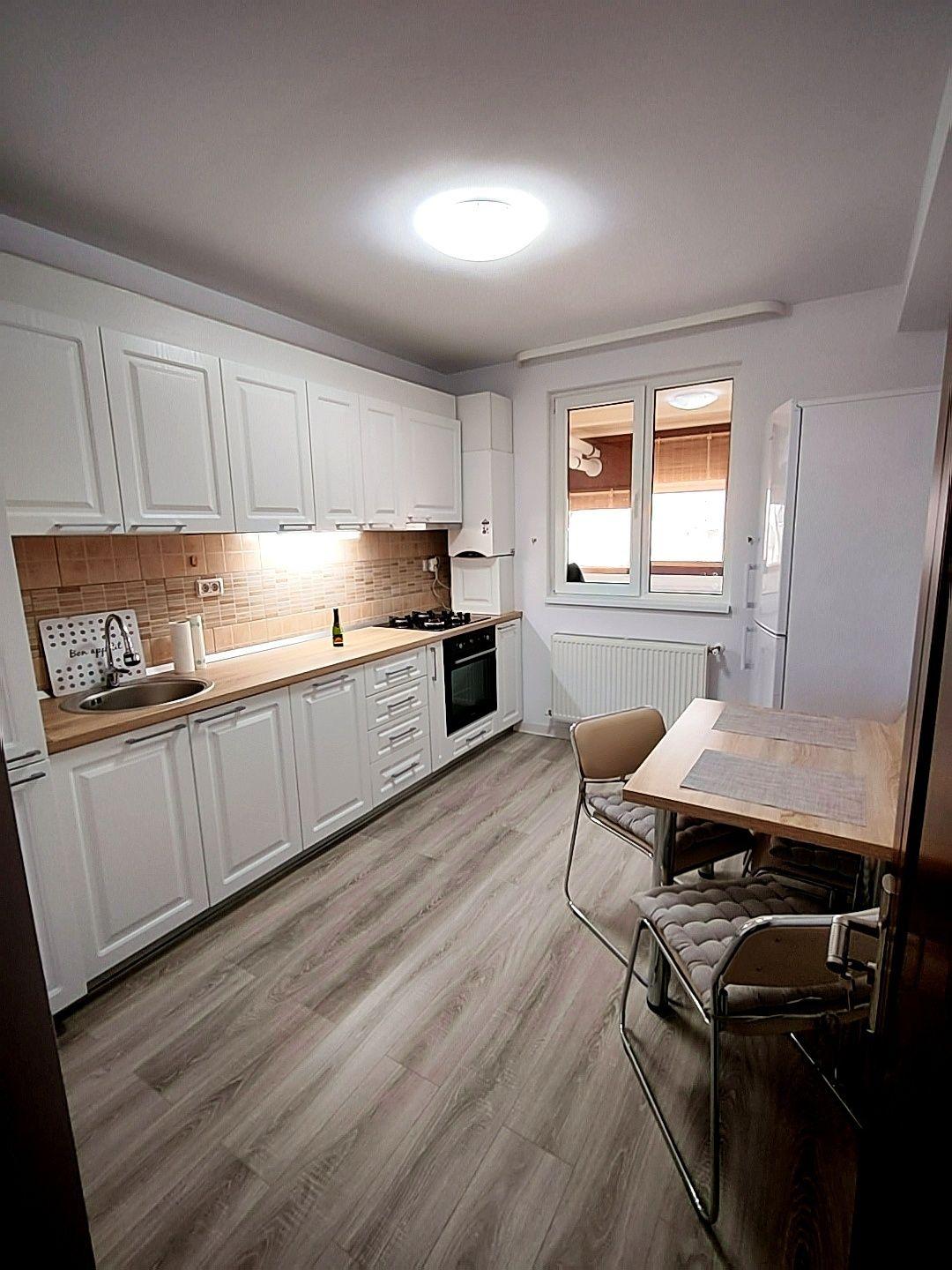 Apartament 2 camere 80 mp - 2 bai Cartier Tei