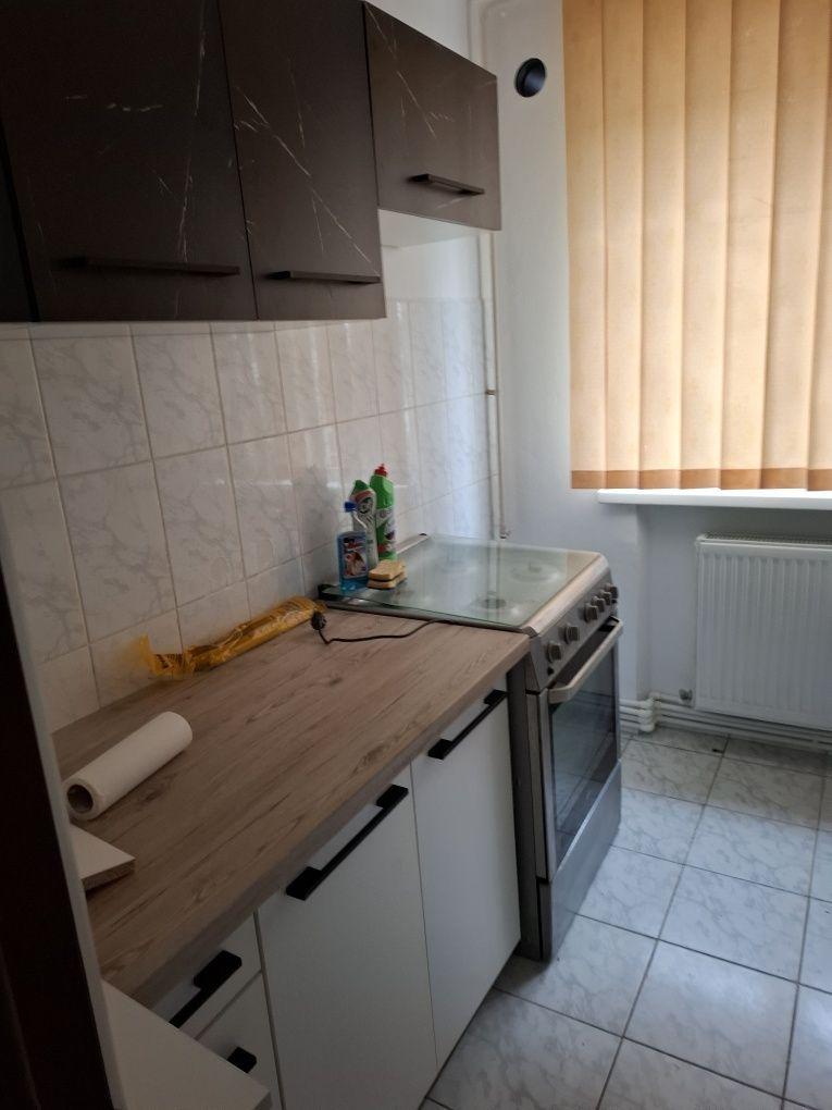 Apartament 3 camere - Chrie, zona Precista - imagine 1