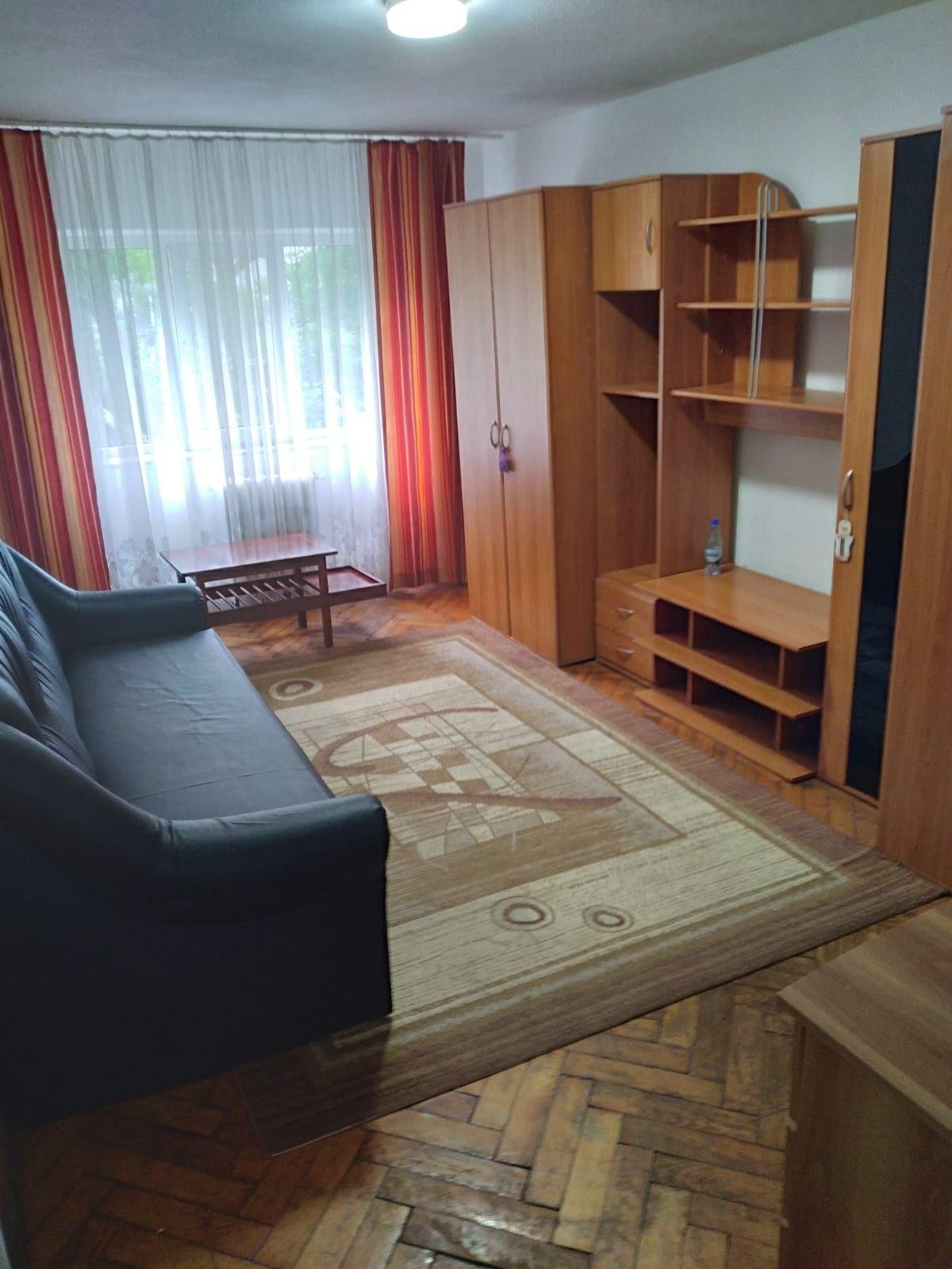 Închiriere  apartament 2 camere