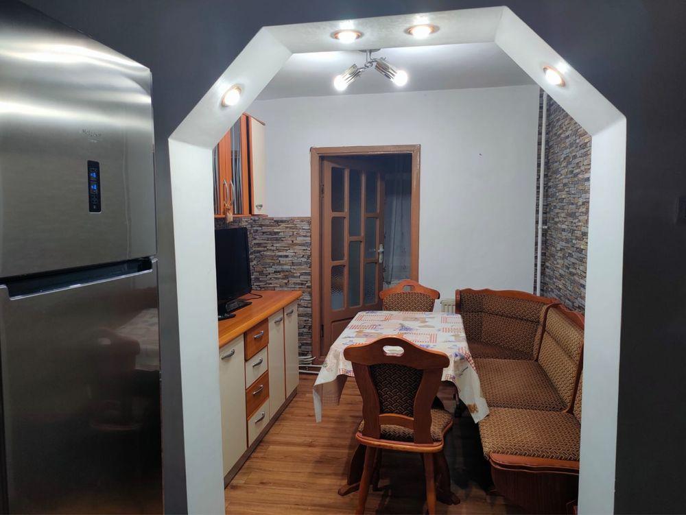 Apartament 3 cam Piata mica - imagine 1