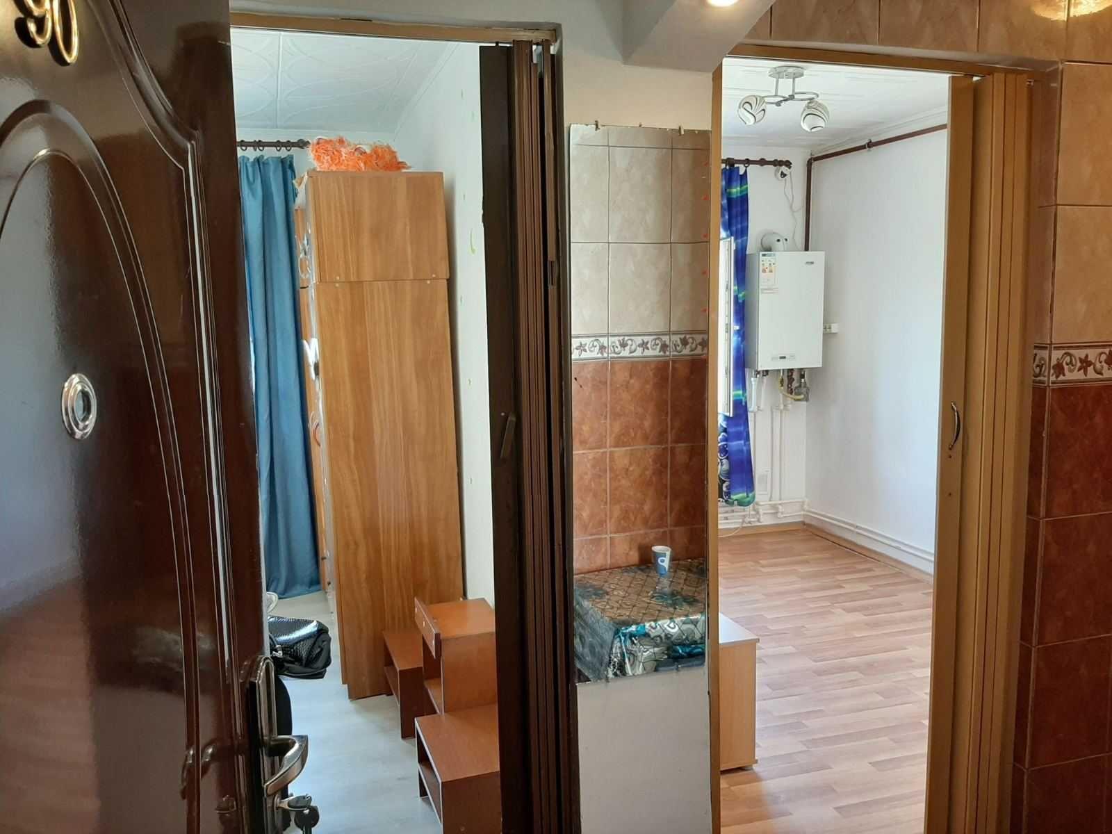 Se vinde garsonieră în Târgoviște - imagine 1