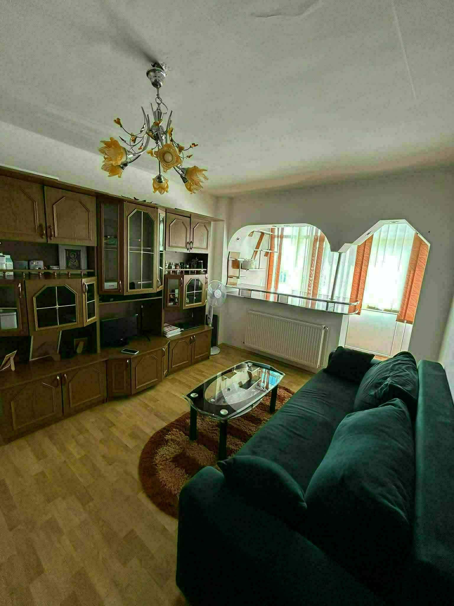 Apartament cu 2 camere de închiriat - Târgoviște m6 - imagine 1