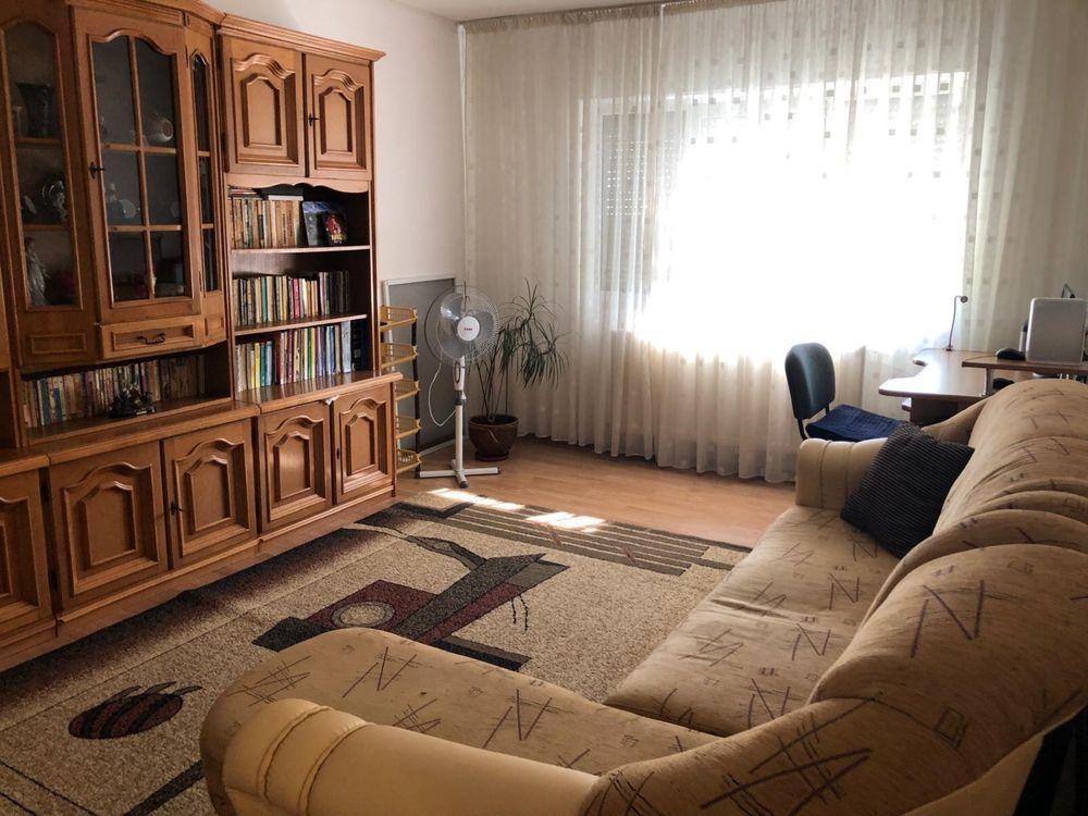 Apartament 2 camere de inchiriat, Micro 6, peste drum de spitalul judetean - imagine 1