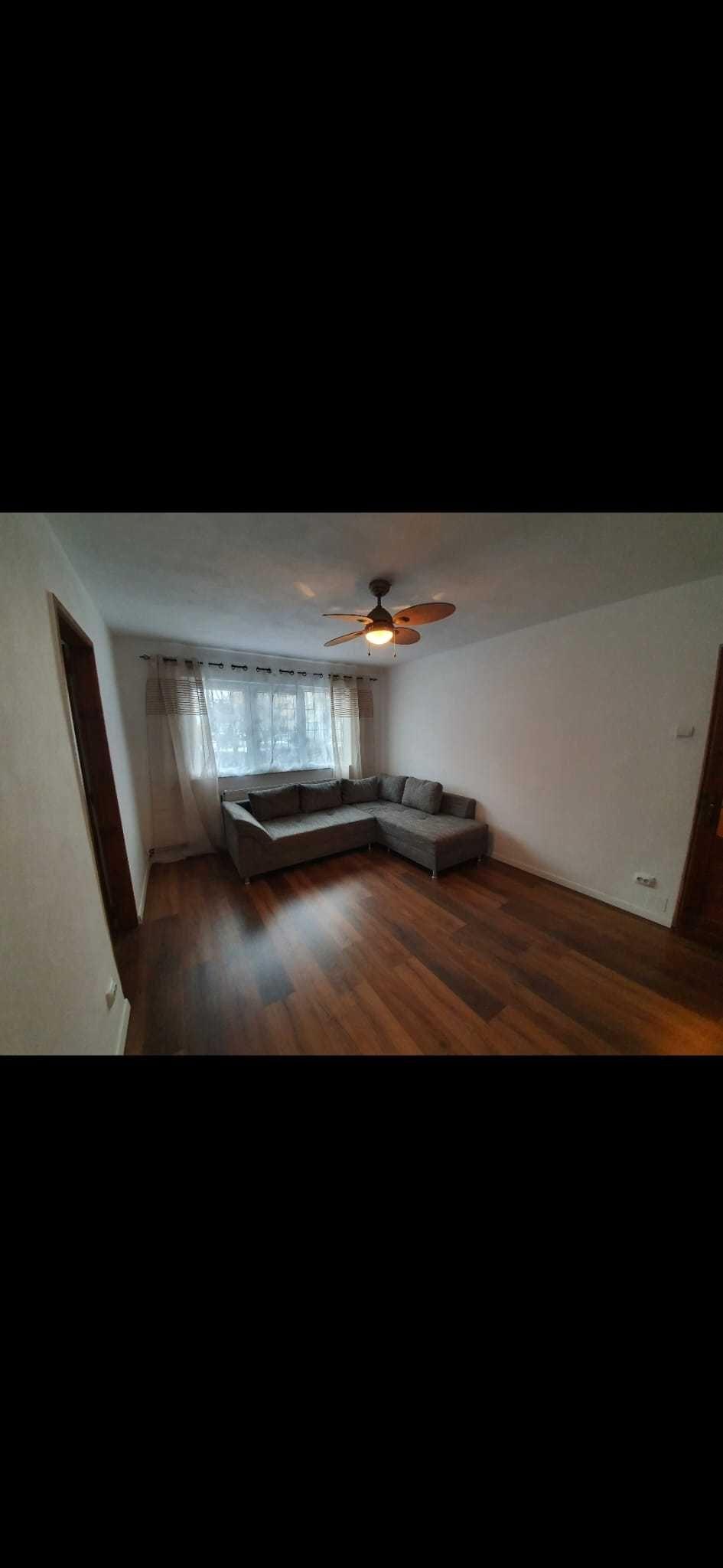 apartament de inchiriat
