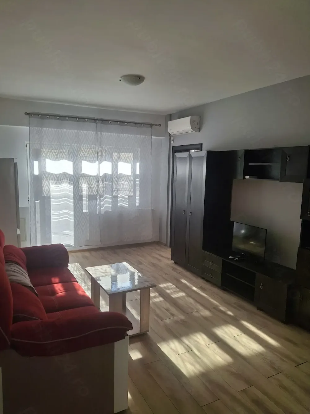 Apartament cu 2 camere in militari residence pe rezervelor 54