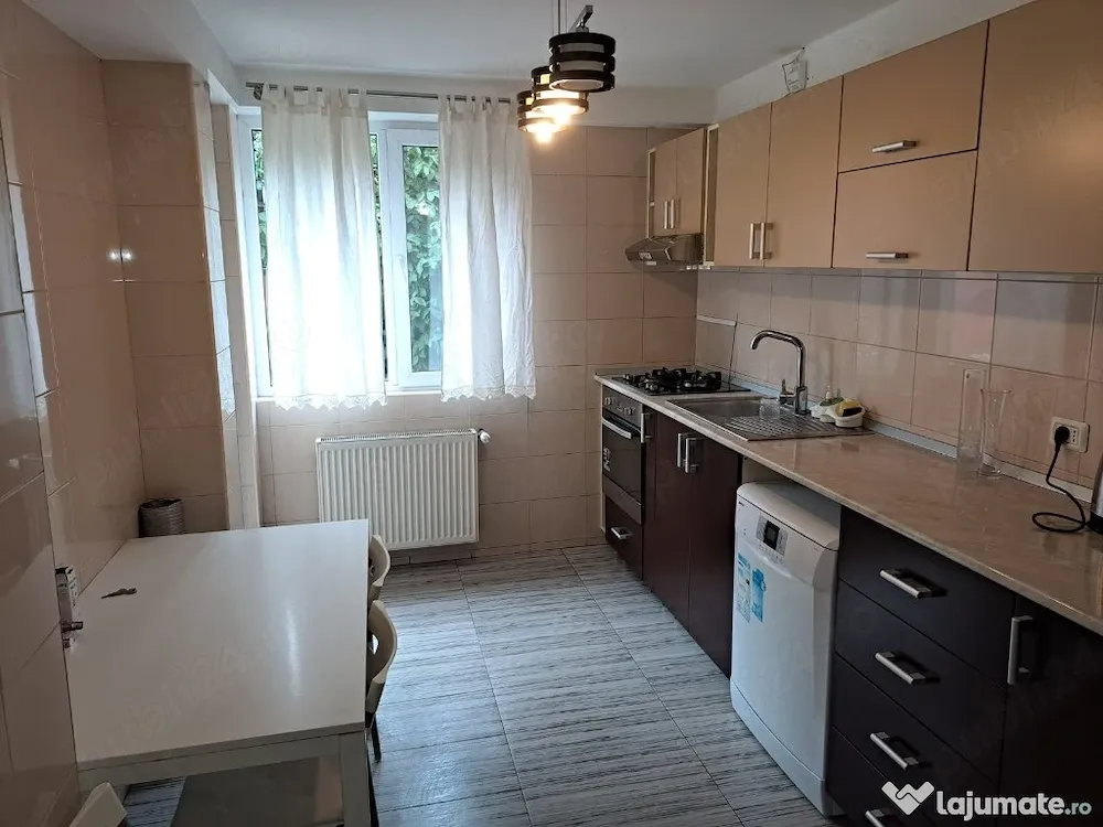 Apartament 3 camere Popesti Leordeni