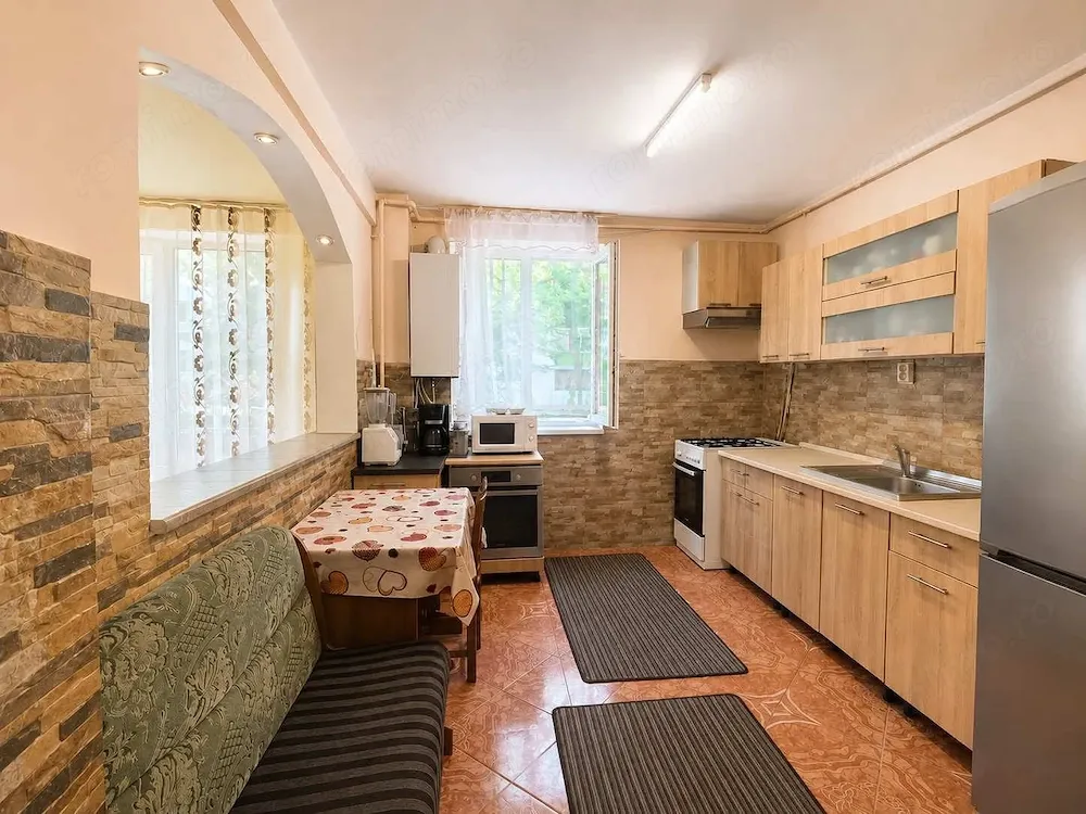 Vand apartament 3 camere. - imagine 1