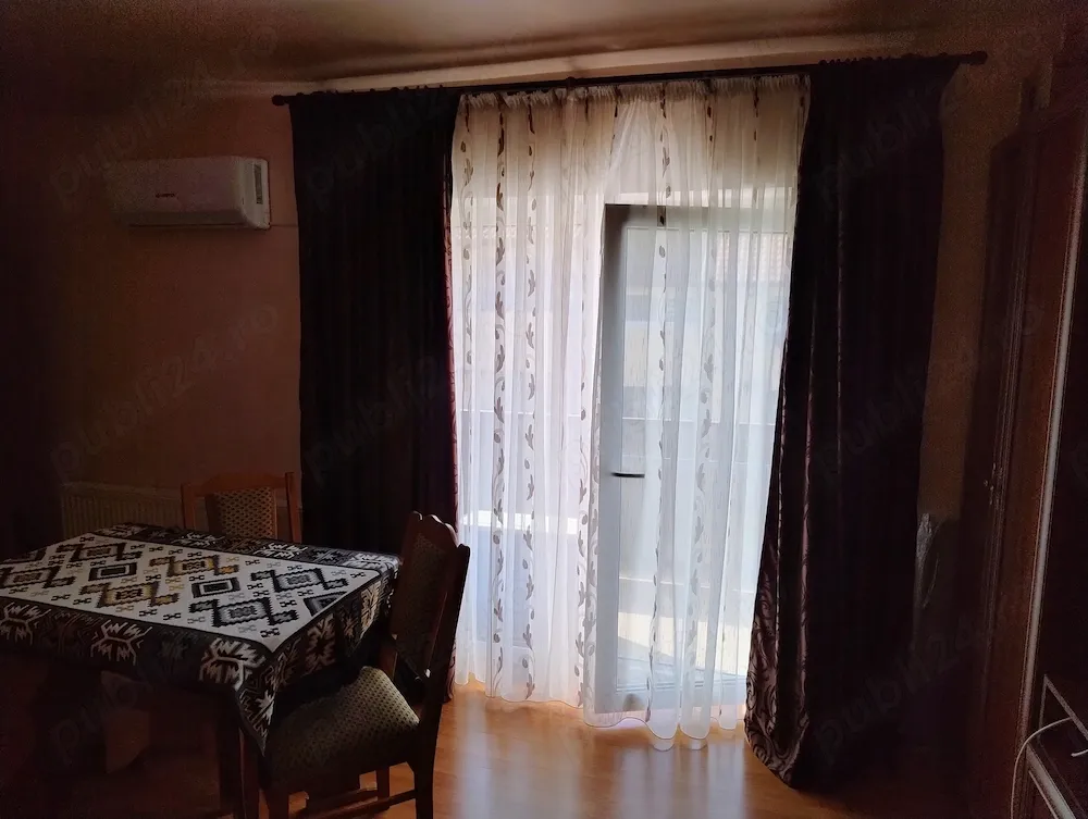 Vând apartament 2 camere - imagine 1