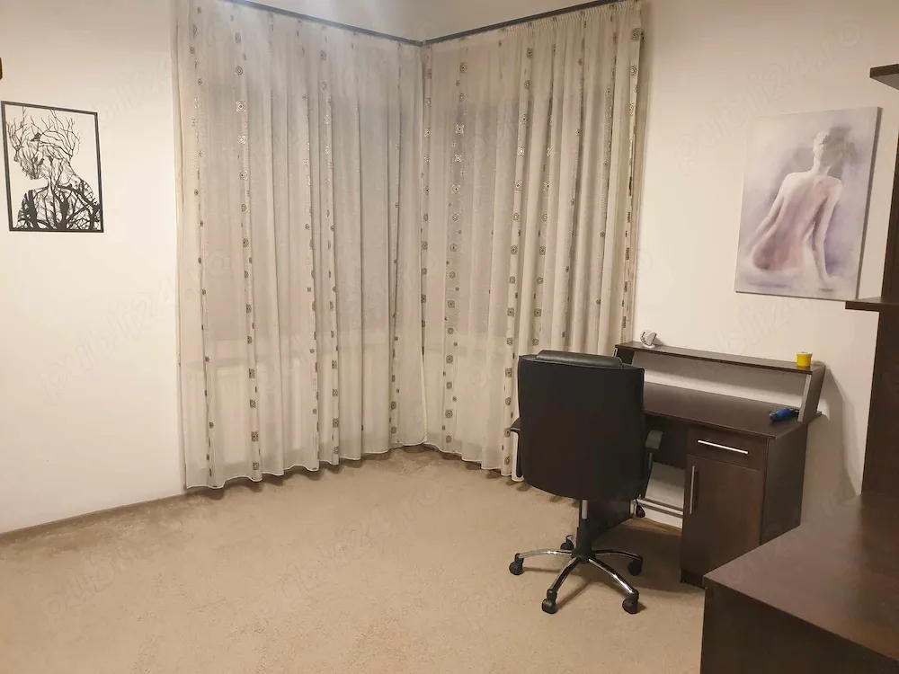 Închiriez apartament cu o cameră situat ultracentral - imagine 1