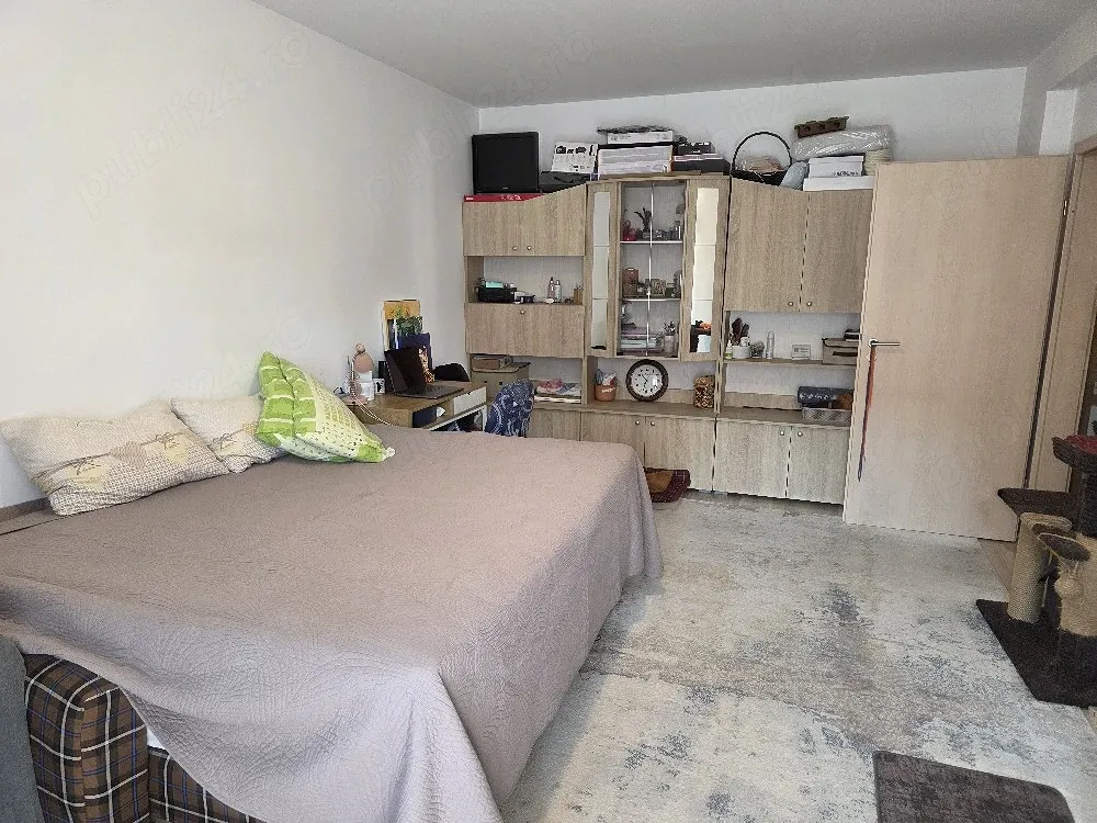 2 camere cf 1 decomandat zona Coresi