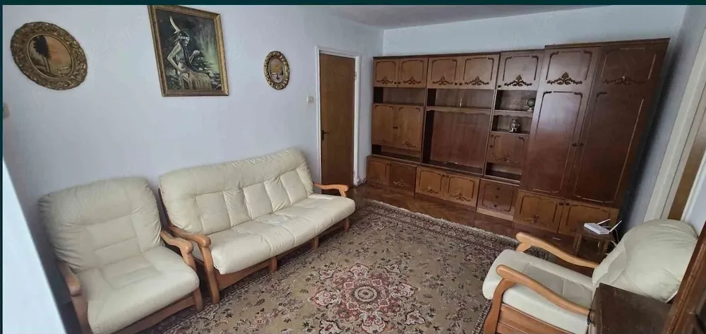 Apartament 2 camere, confort 1, semidecomandat, et.1 4, Centrul Civic - imagine 1