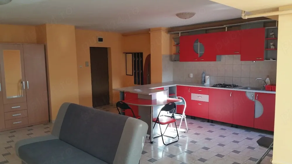 Apartament cu 2 camere in Racadau - imagine 1