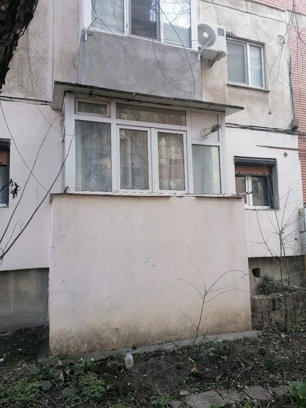 Garsoniera George Enescu p 4 balcon. - imagine 1
