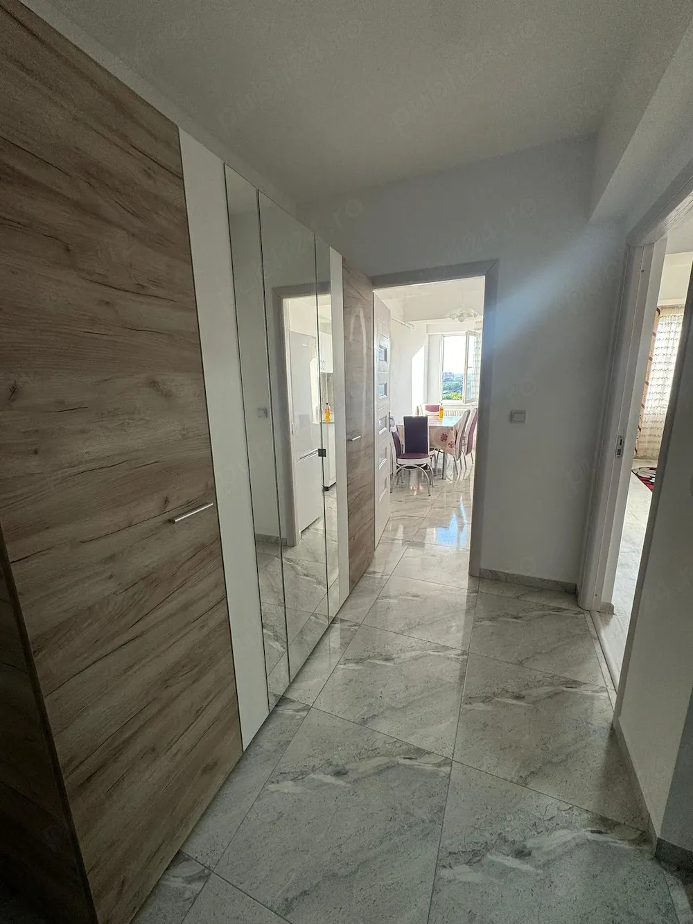 Închiriez garsoniera în bloc nou - imagine 1