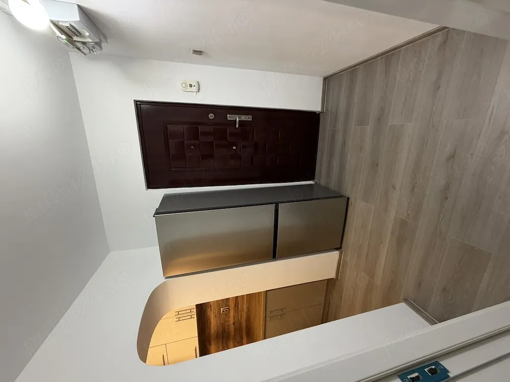 Proprietar   Închiriez apartament 2 camere, Calea București, mobilat și utilat complet - imagine 1