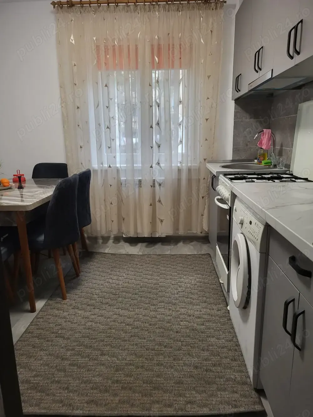 Inchiriez apartament 2 camere Valea Rosie - imagine 1