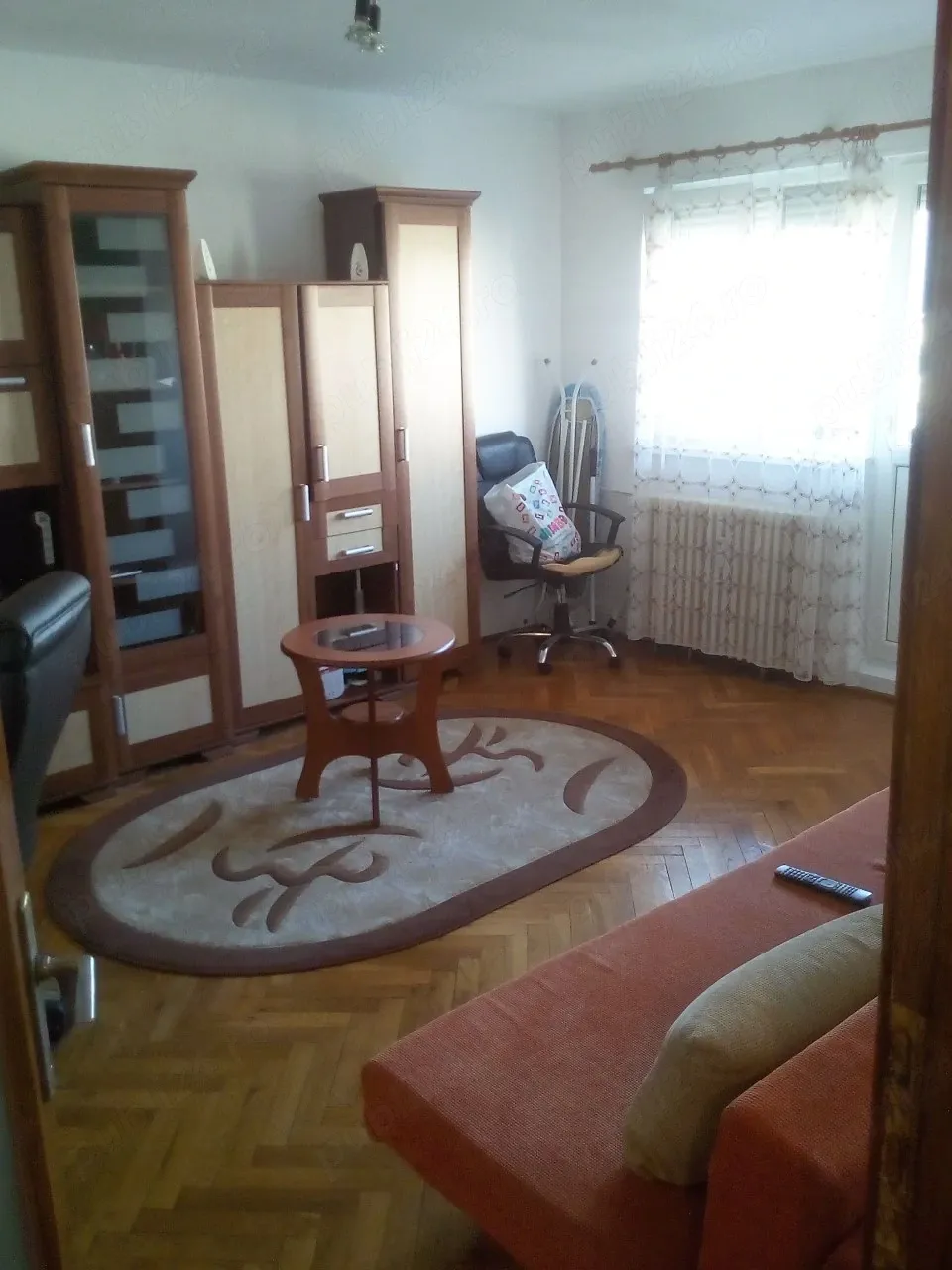 Închiriez apartament 2 camere Blv Dacia - imagine 1