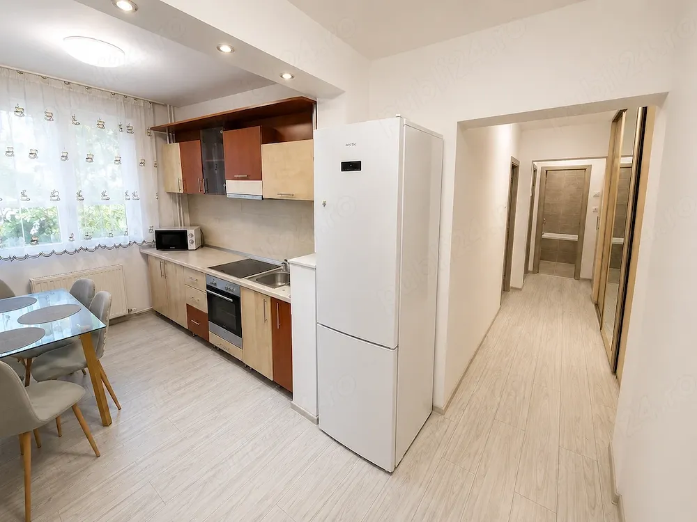 Se închiriază apartament cu 2 camere, decomandat,având o suprafață utilă de 52 mp,situat la etajul 3 - imagine 1