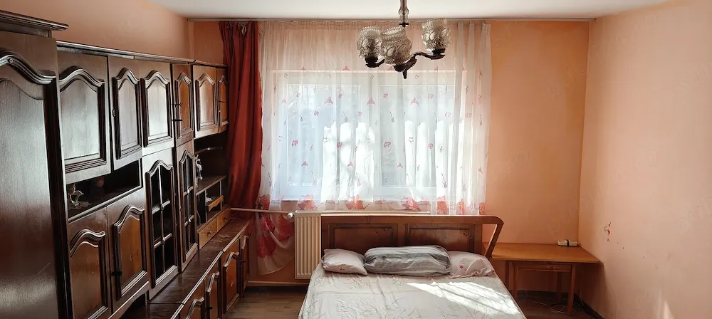 Dau în chirie apartament cu două camere, Nufărul I - imagine 1