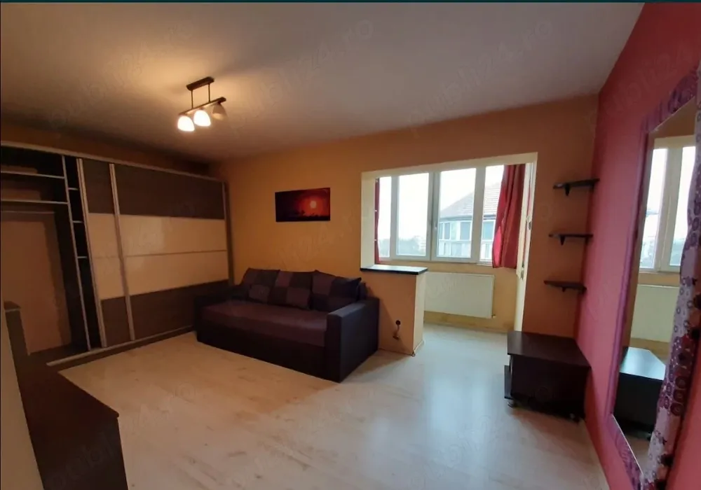 Vând garsonieră etaj 4 din 4, zona Calea Aradului - imagine 1